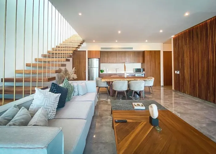 Luxury Penthouse With Rooftop And Private Sky-pool