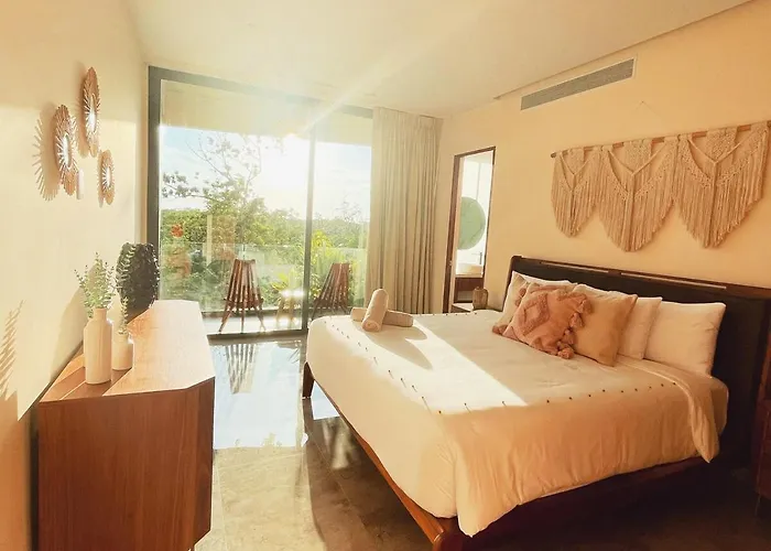 Ferienhaus Luxury Penthouse With Rooftop And Private Sky-pool *