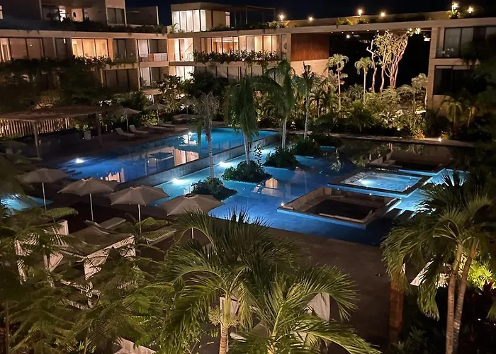 Luxury Penthouse With Rooftop And Private Sky-pool Tulum